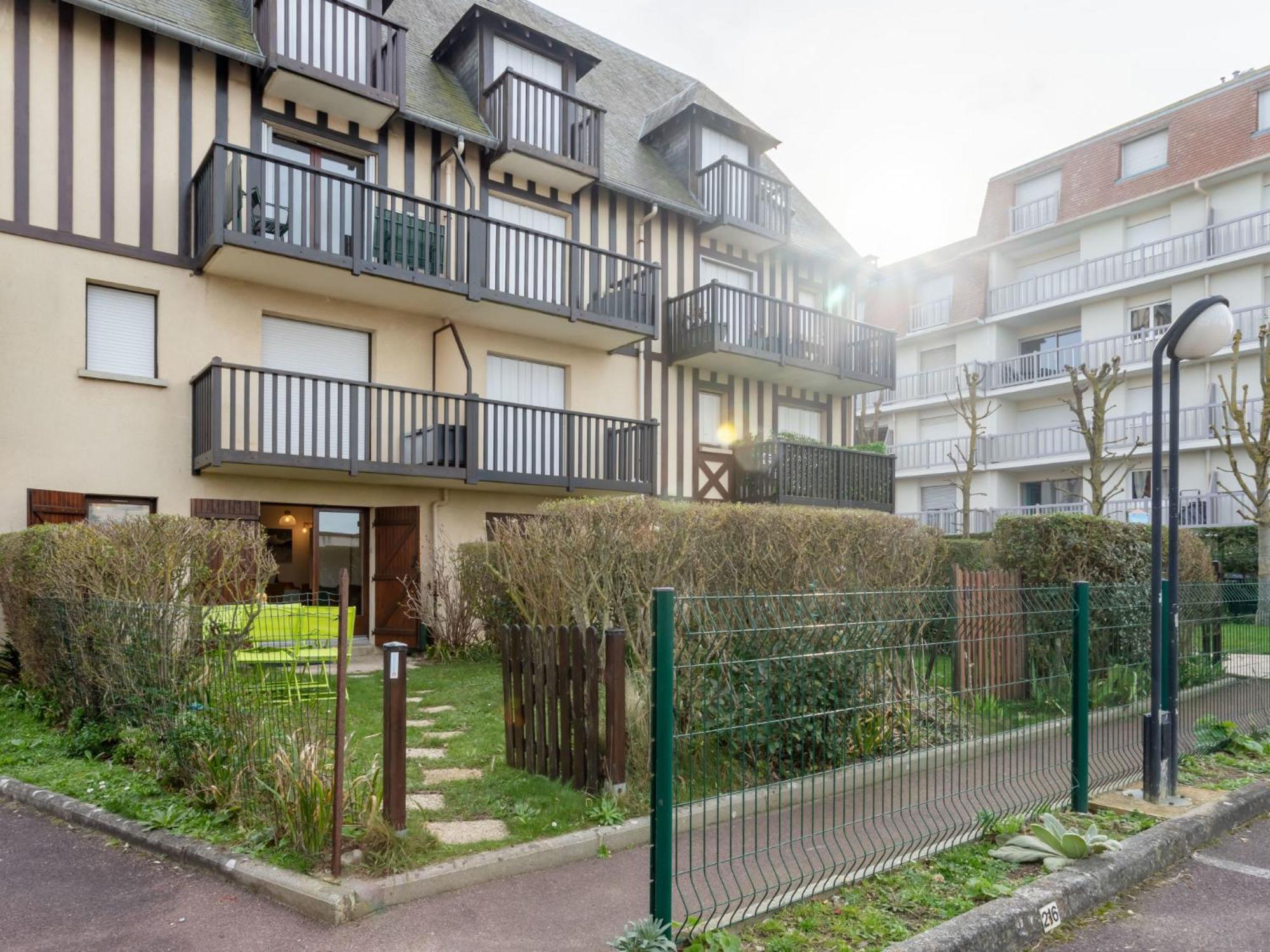Apartment Le Vert Clos By Interhome Villers-sur-Mer Esterno foto